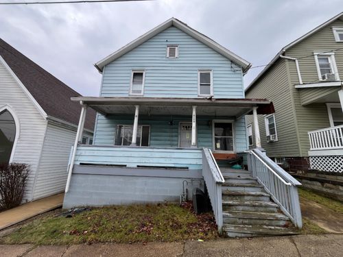 424 Church St, Indiana, PA, 15701-2725 | Card Image