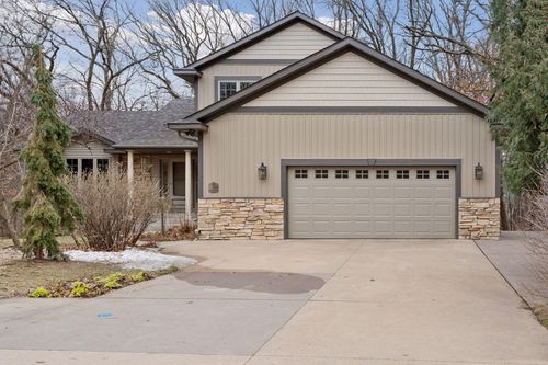 1110 Partridge Ln, Hudson, WI, 54016-2316 | Card Image