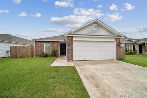 23247 S 241st East Ave, Broken Arrow, OK, 74014 | Card Image