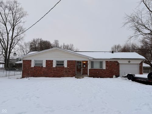 657 Walnut St, Whiteland, IN, 46184-1640 | Card Image