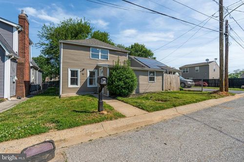 16 Tyrone Ave, NEW CASTLE, DE, 19720-1166 | Card Image