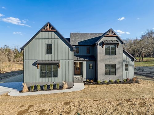 13645 Cainsville Rd, Lebanon, TN, 37090-2219 | Card Image