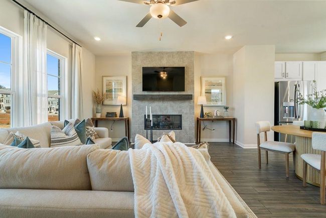 6139 Wayburn St, Townhouse with 3 bedrooms, 4 bathrooms and 2 parking in Tucker GA | Image 12