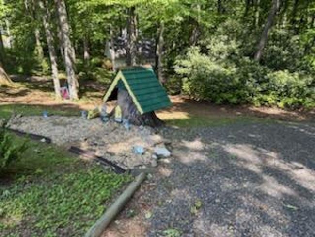 50 Alpine Crest Rd, House other with 2 bedrooms, 1 bathrooms and null parking in Fancy Gap VA | Image 9