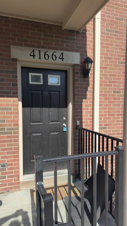 41664 Tera Ln, Novi, MI, 48375-1858 | Card Image