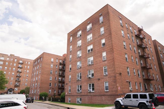 View of apartment building / complex | Image 12