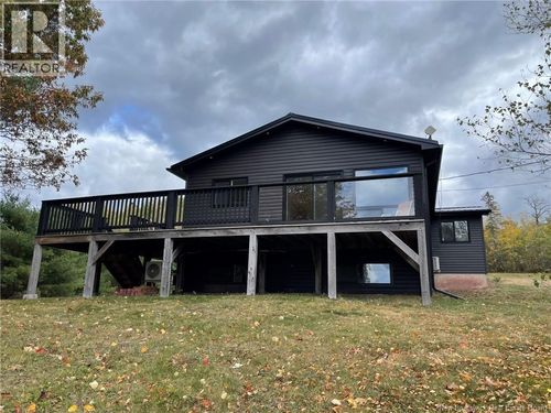 10 Campbell Lane, Cambridge Narrows, NB, E4C4S2 | Card Image
