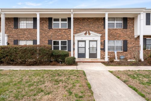 apt-59-1002 Willow Dr, Chapel Hill, NC, 27514-2938 | Card Image
