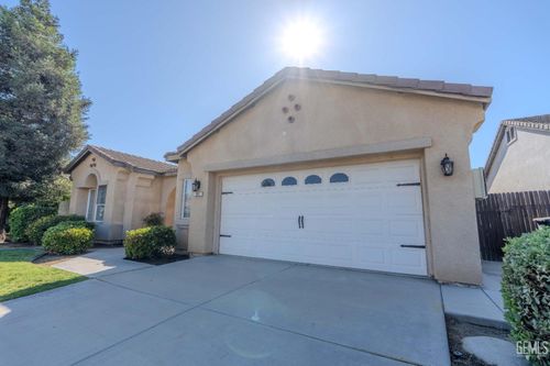 207 Riesling Vines St, Bakersfield, CA, 93314-4737 | Card Image