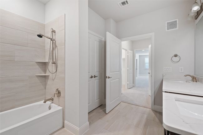Primary Bath | Image 12