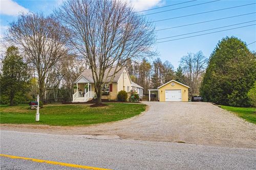 302 Fishers Glen Rd, Vittoria, ON, N0E1W0 | Card Image