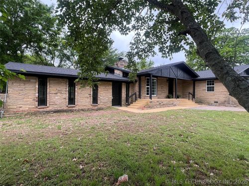 563 Chambers Rd, McAlester, OK, 74501-2287 | Card Image