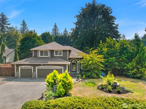 8416 96th St Ne, Marysville, WA, 98270-7954 | Card Image