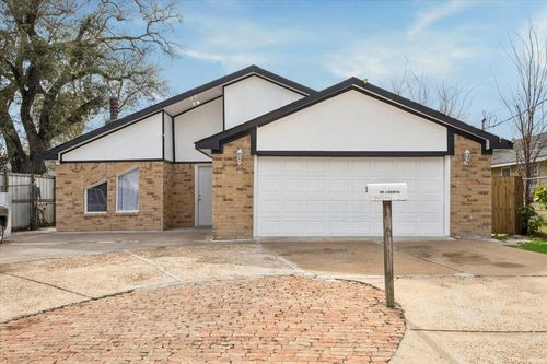 305 W Thomas Ave, Pasadena, TX, 77506-3431 | Card Image