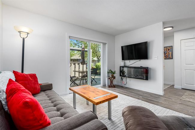 104 - 675 Aspen Rd, Townhouse with 2 bedrooms, 1 bathrooms and 1 parking in Comox BC | Image 6