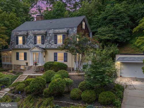 16 Elmwood Rd, BALTIMORE, MD, 21210-1933 | Card Image
