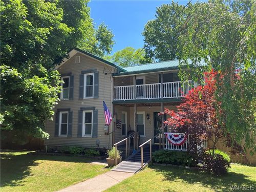10296 Ridge Rd, Medina, NY, 14103-9400 | Card Image