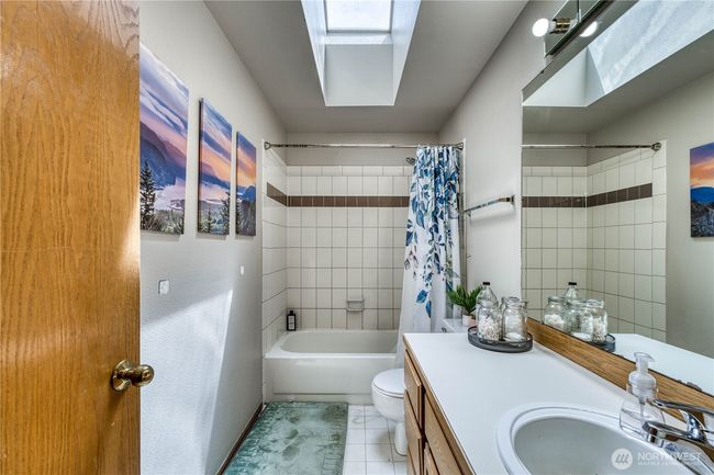 12281 Ridgepoint Cir Nw, House other with 4 bedrooms, 3 bathrooms and 3 parking in Silverdale WA | Image 26
