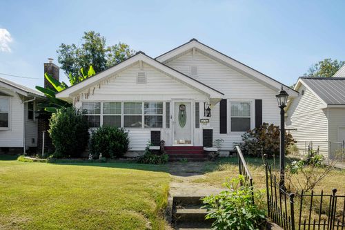 302 E 2nd St, Tuscumbia, AL, 35674-2016 | Card Image
