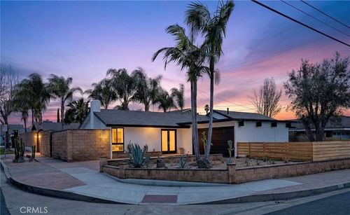 629 S Yorba, Orange, CA, 92869 | Card Image