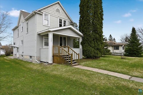 1907 E 4th St, Superior, WI, 54880-3515 | Card Image