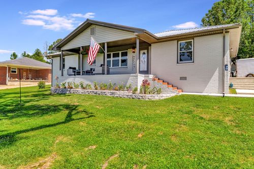 30 Kitty St, Lynchburg, TN, 37352-7012 | Card Image