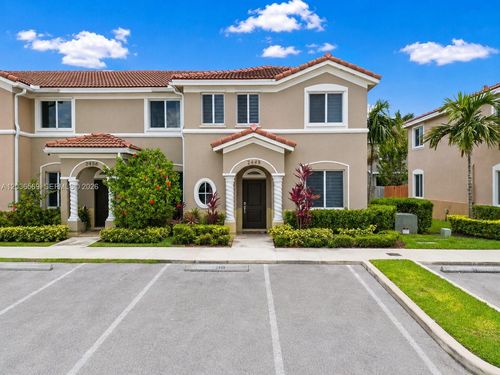 2448 Se 10th Ct, Homestead, FL, 33035 | Card Image