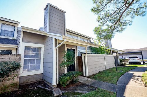 121-12114 Bob White Dr, Houston, TX, 77035-5210 | Card Image