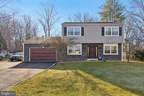 1126 Plowshare Rd, BLUE BELL, PA, 19422-1933 | Card Image