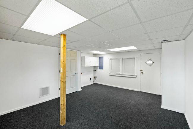 Landry Room | Image 16