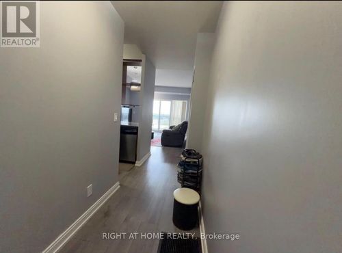 1221-181 Village Green Sq, Scarborough, ON, M1S0K6 | Card Image