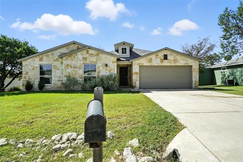 21201 Winslow Cv, Lago Vista, TX, 78645-7418 | Card Image