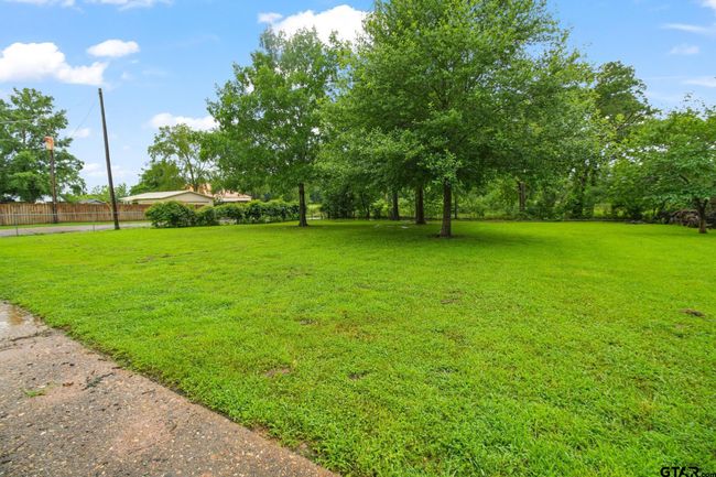 201 Karla Dr, House other with 3 bedrooms, 2 bathrooms and null parking in Whitehouse TX | Image 43