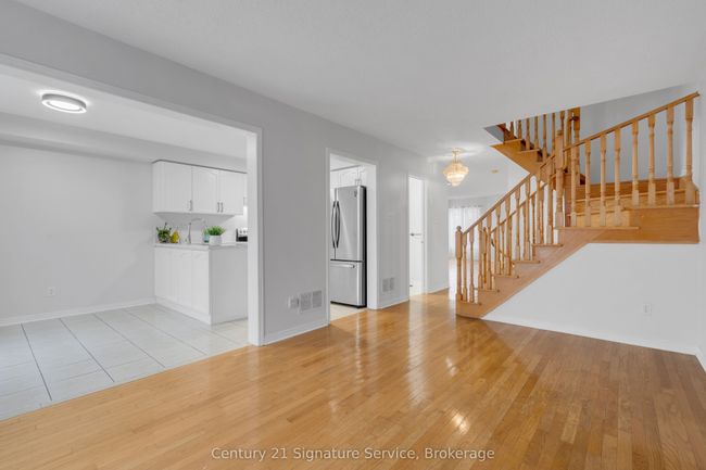 44 Bramfield St, House attached with 4 bedrooms, 3 bathrooms and 1 parking in Brampton ON | Image 17