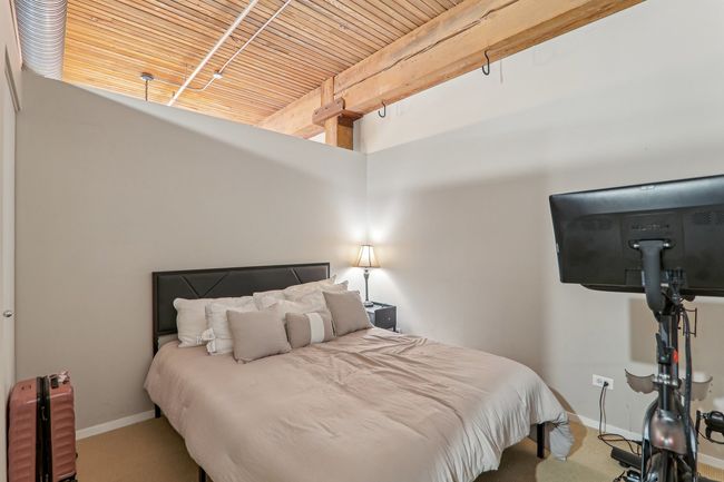 APT-207 - 2911 N Western Ave, Condo with 2 bedrooms, 2 bathrooms and 1 parking in CHICAGO IL | Image 24