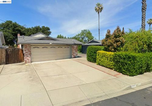 1221 Brookview Dr, Concord, CA, 94520 | Card Image
