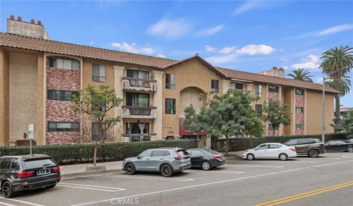 354-7300 Franklin Ave, Los Angeles, CA, 90046-2256 | Card Image