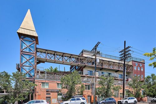 201-2715 Blake St, Denver, CO, 80205-2290 | Card Image