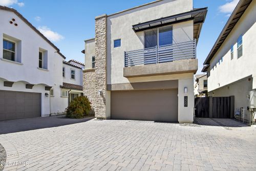 2350 W Gloria Ln, Phoenix, AZ, 85085-4231 | Card Image