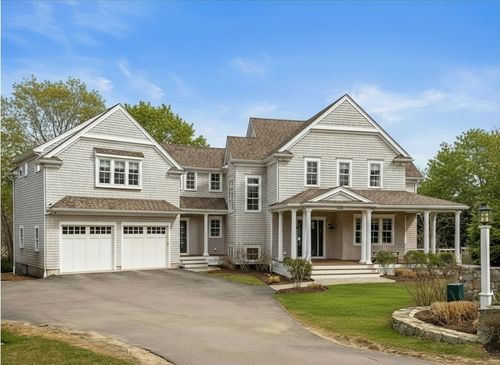 306 King St, Cohasset, MA, 02025-1647 | Card Image