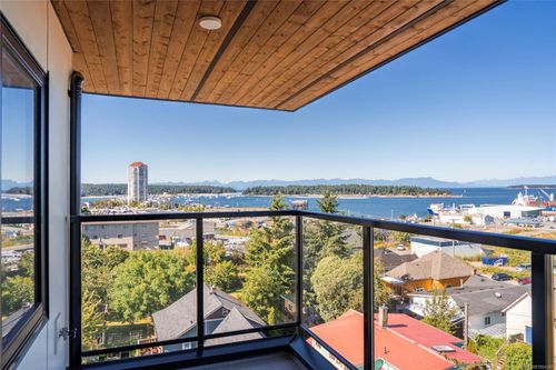 502-45 Haliburton St, Nanaimo, BC, V9R4V6 | Card Image