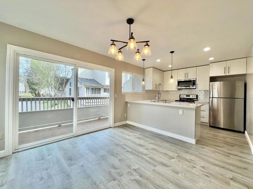 618 S Fair Oaks Ave, Sunnyvale, CA, 94086-7912 | Card Image