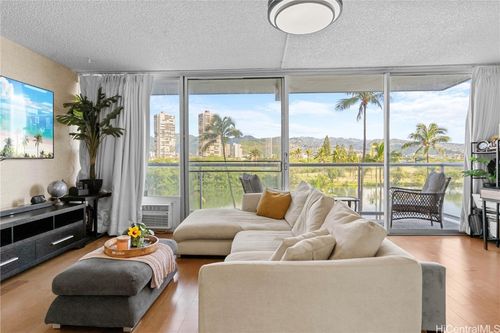 4a-2233 Ala Wai Boulevard, Honolulu, HI, 96815 | Card Image