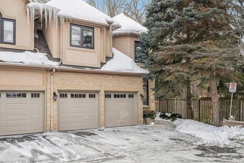 16-2303 Hill Ridge Crt, Oakville, ON, L6M3N3 | Card Image