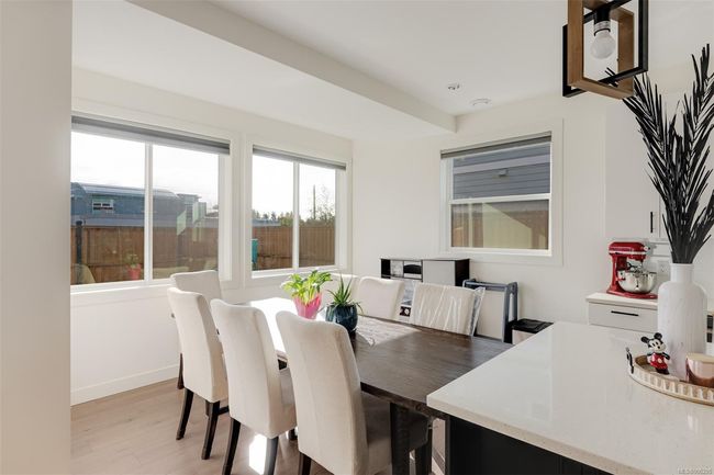 6517 Noblewood Pl, House other with 4 bedrooms, 3 bathrooms and 4 parking in Sooke BC | Image 15