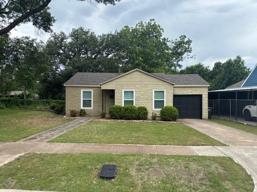 3324 James Ave, Fort Worth, TX, 76110-3728 | Card Image