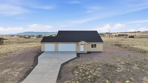1743 N Heron Dr, Pueblo West, CO, 81007-3410 | Card Image
