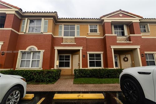 484-11600 Nw 60th Ter, Doral, FL, 33178-2878 | Card Image