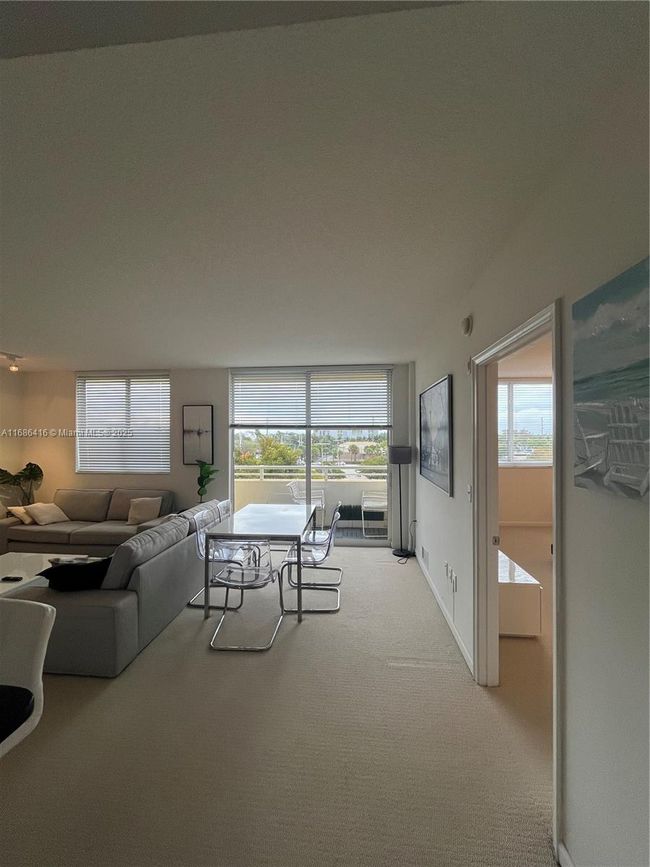 APT-414 - 2775 Ne 187 Th St, Condo with 3 bedrooms, 2 bathrooms and null parking in Aventura FL | Image 7
