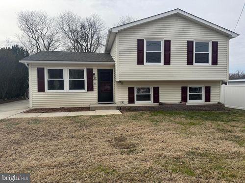 4 E Market St, PORT PENN, DE, 19731-3117 | Card Image